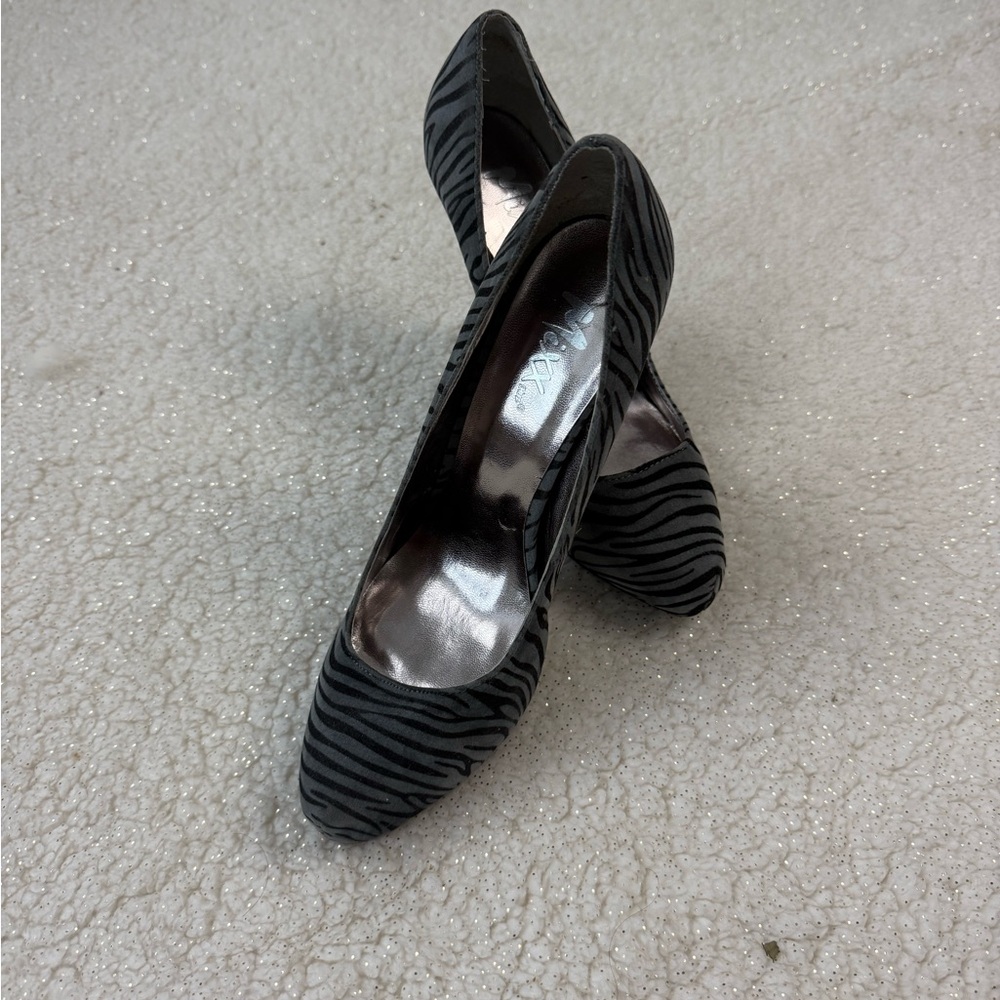 Zebra-Print Black Pointed Toe Pumps